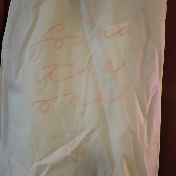 Plus Size Wedding Dress | David's Bridal Love Note UNWORN NWT - Picture 4 of 9